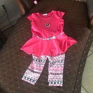 LOT GIRLS CLOTHES ON HOLD